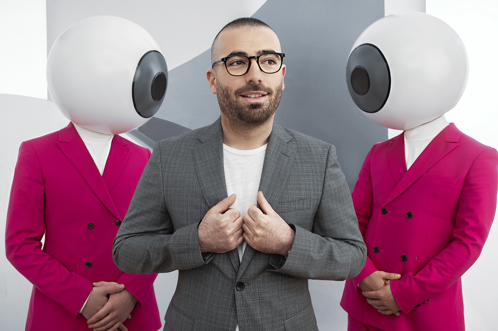 עומר אדם בפרסומת לאופטיקנה/צילום יח"צ